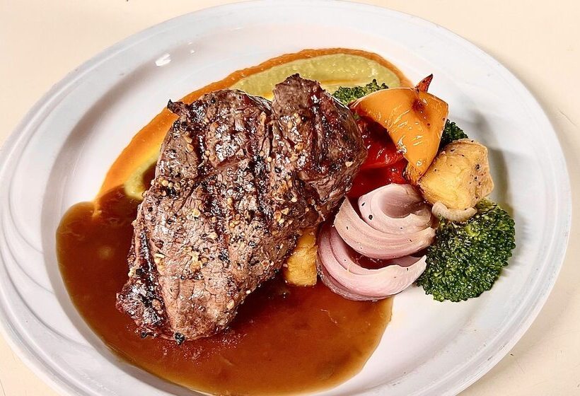 Hotel Anchor Inn And Suites