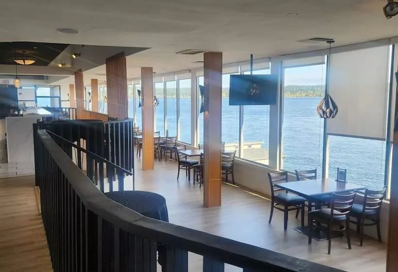 Hotel Anchor Inn And Suites