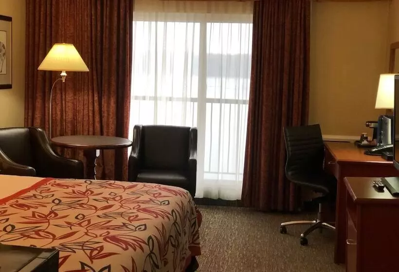 Hotel Anchor Inn And Suites