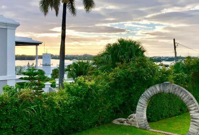 هتل Aunt Nea S Inn