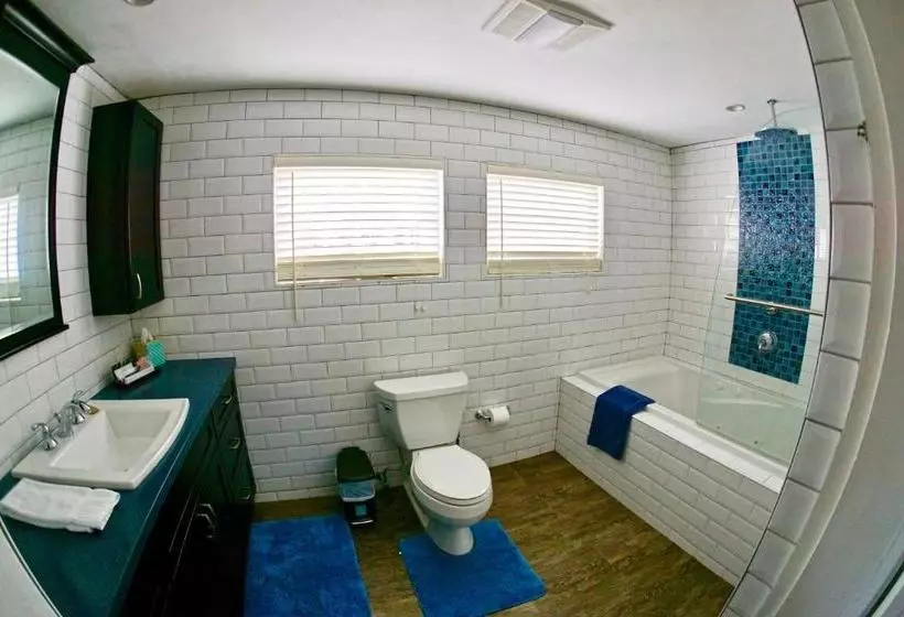 هتل Aunt Nea S Inn