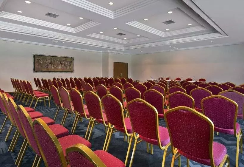 هتل Azalaï Hôtel Cotonou