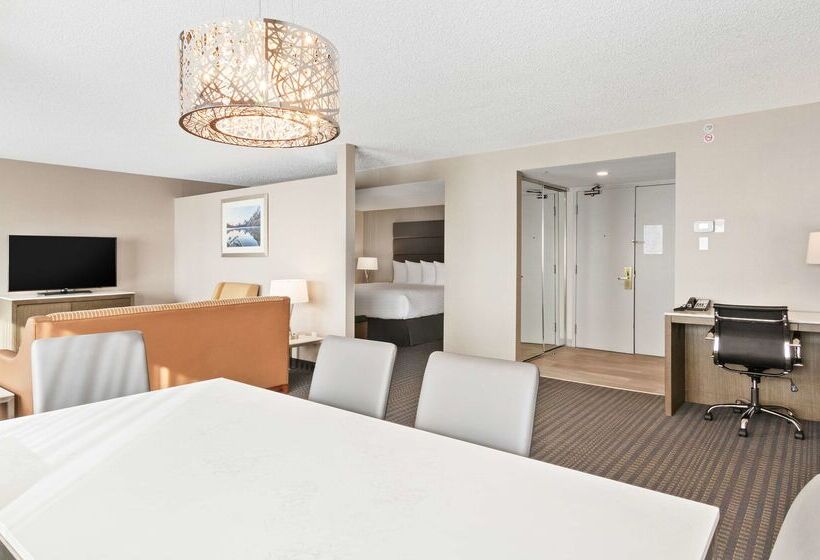 Best Western Premier Calgary Plaza Hotel & Conference Centre