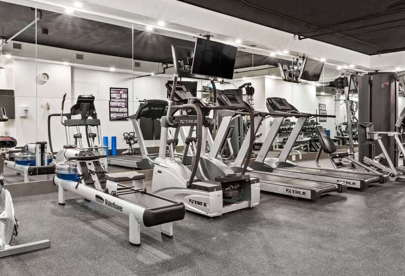 Best Western Premier Calgary Plaza Hotel & Conference Centre