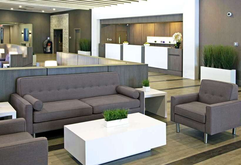 Best Western Premier Calgary Plaza Hotel & Conference Centre