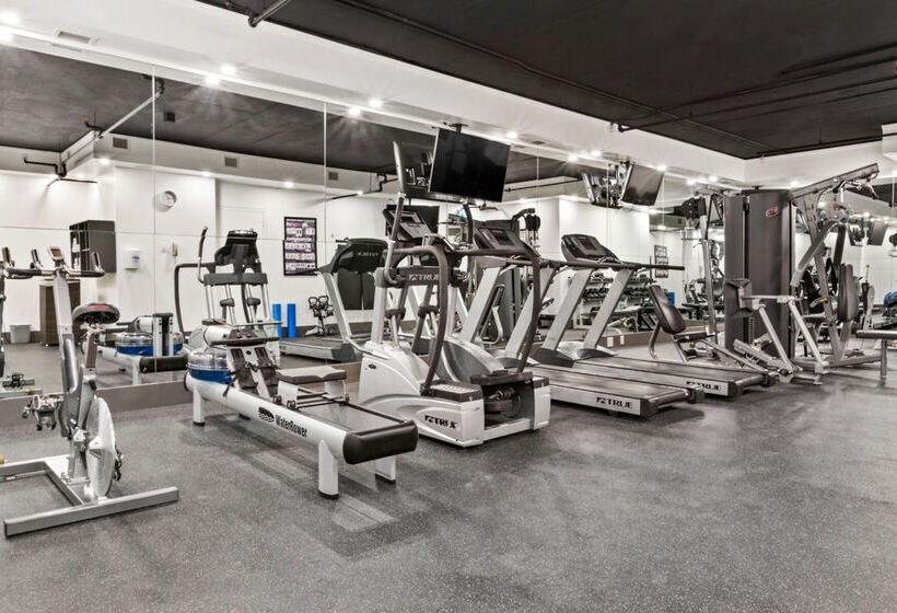 Best Western Premier Calgary Plaza Hotel & Conference Centre