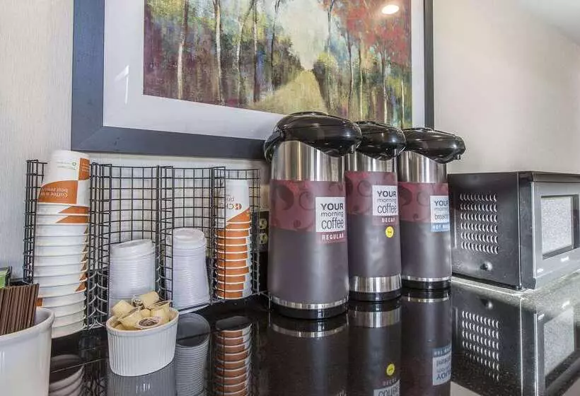 Отель Comfort Inn