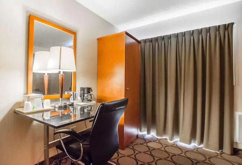 Отель Comfort Inn