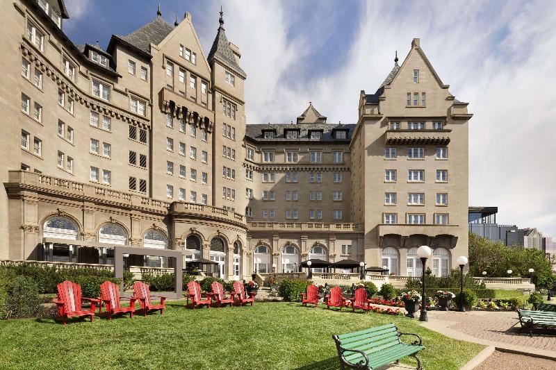 Fairmont Hotel Macdonald