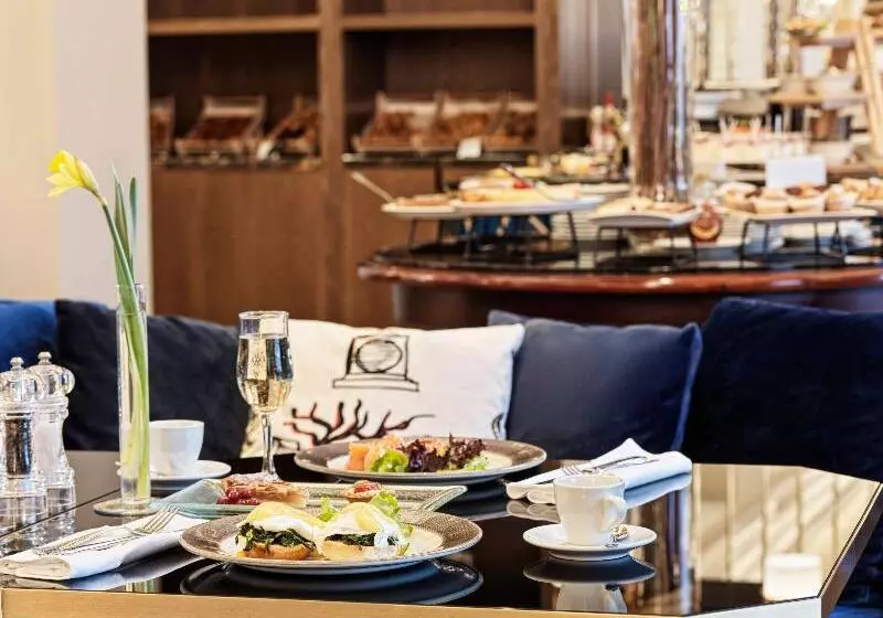 호텔 Sofia Balkan Palace