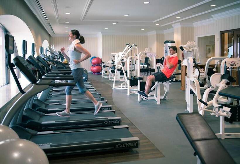 هتل Fairmont Southampton All Inclusive