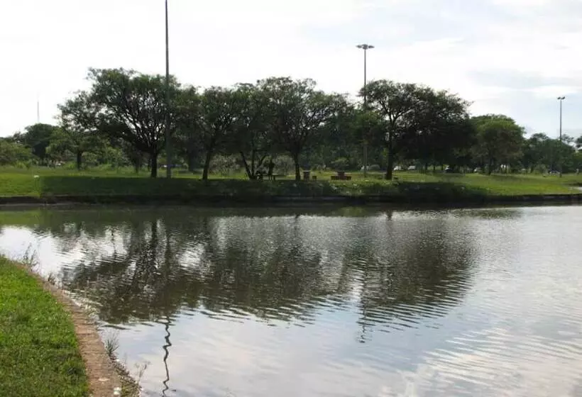 Like U Hotel Brasília