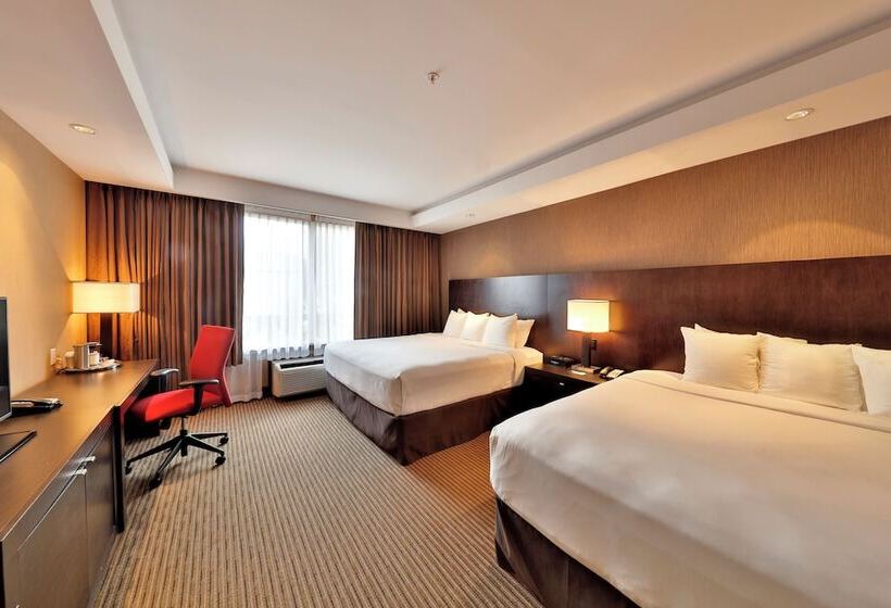 Edmonton Hotel And Convention Centre