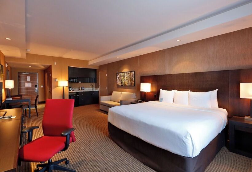 Edmonton Hotel And Convention Centre