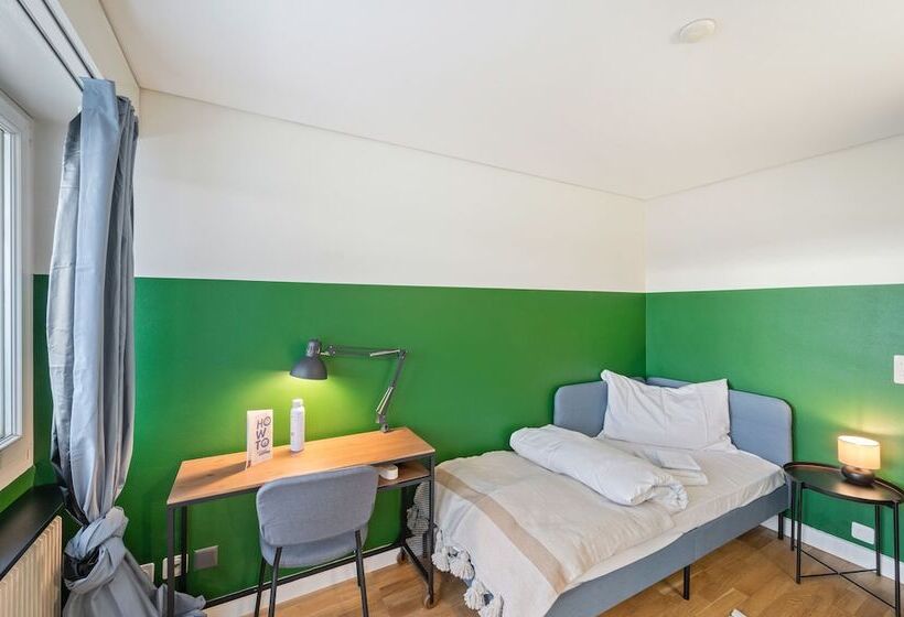 Becozy Self Check In Pop Up Hotel Basel