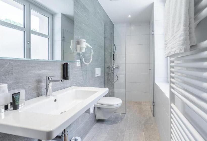 酒店 Alpensonne Panoramazimmer & Restaurant