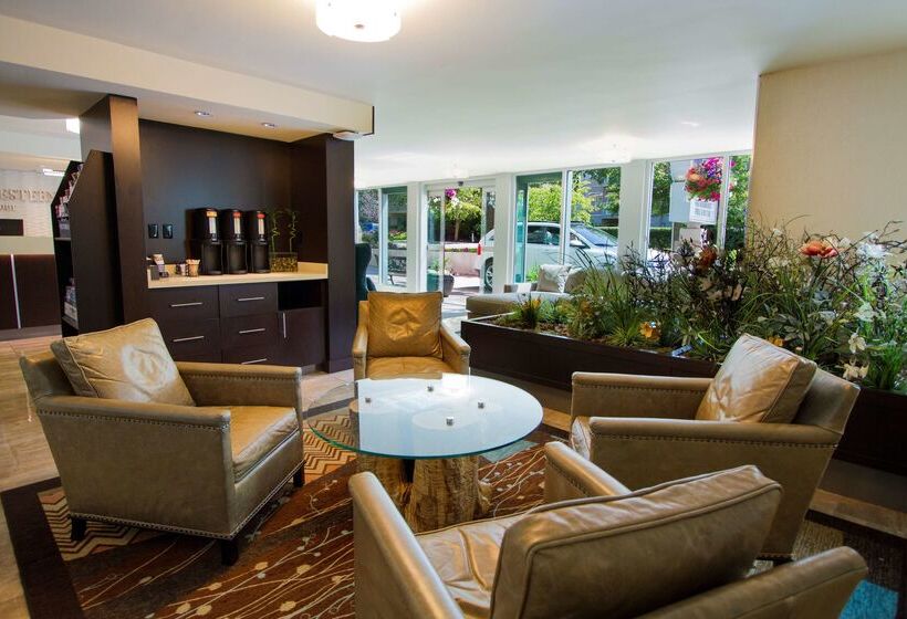 فندق Best Western Plus Inner Harbour