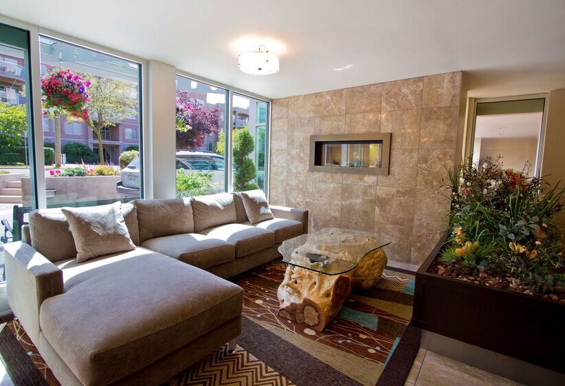 فندق Best Western Plus Inner Harbour