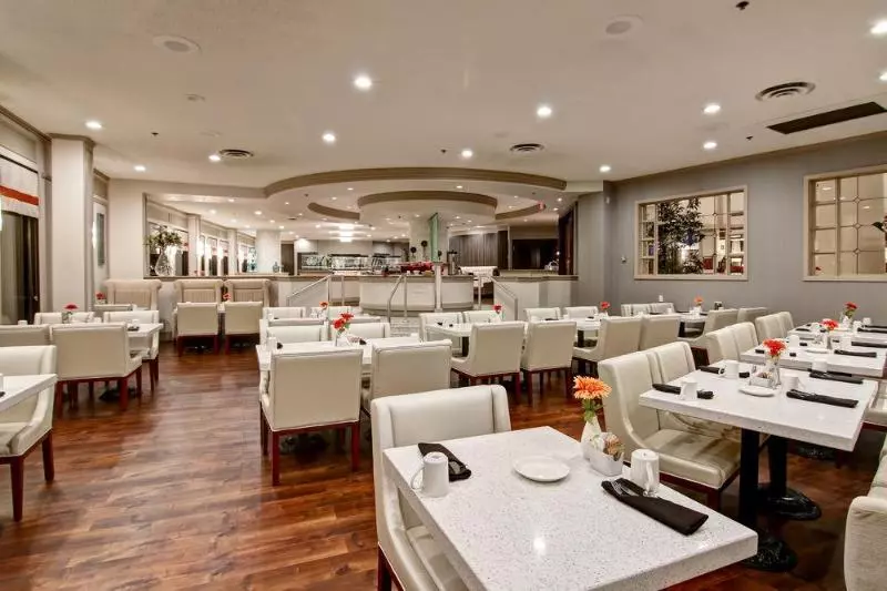 ホテル Chateau Lacombe