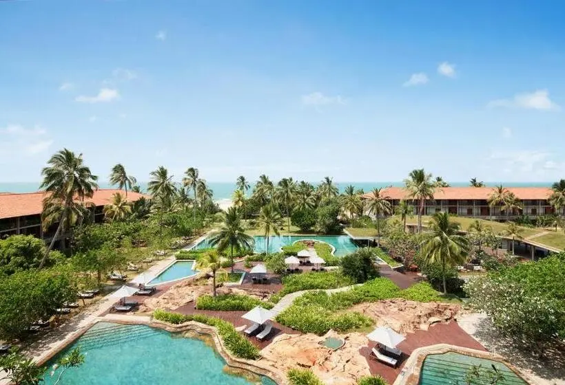 Cinnamon Bentota Beach Signature Selection