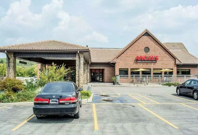 Отель Comfort Inn Waterloo