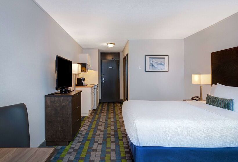 ホテル Days Inn By Wyndham Victoria Airport Sidney