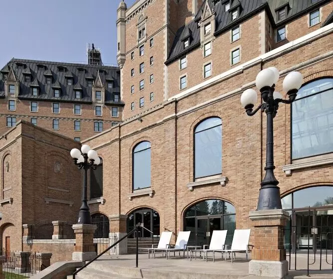 Delta Hotels By Marriott Bessborough