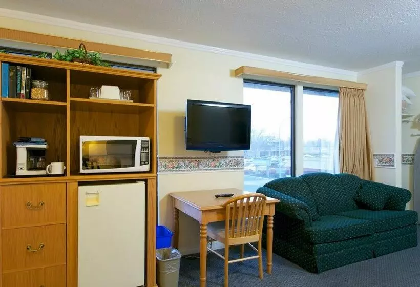 فندق Econo Lodge Kelowna