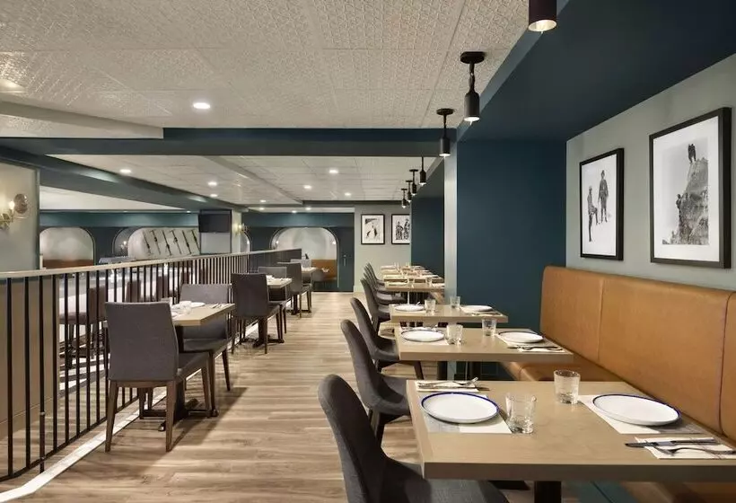 בית מלון כפרי Fairmont Chateau Lake Louise