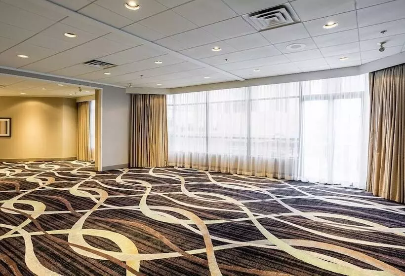 Hotel Holiday Inn Express Vancouvermetrotown