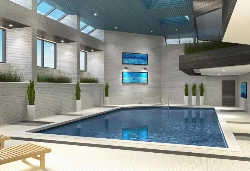 בית מלון כפרי Holiday Inn Ottawa East, An Ihg