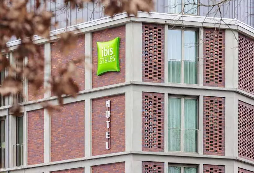 ホテル Ibis Styles Bern City