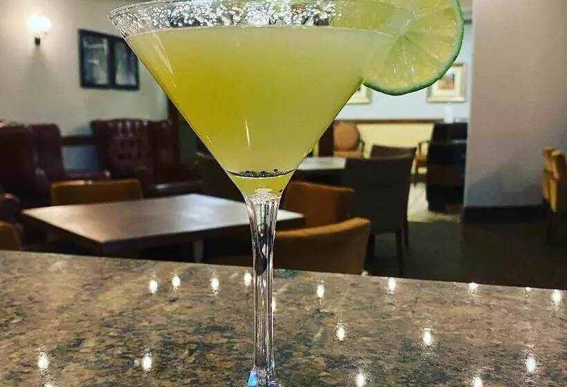 Inn On Prince Hotel And Conference Centre Truro