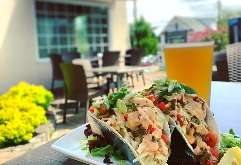 Inn On Prince Hotel And Conference Centre Truro