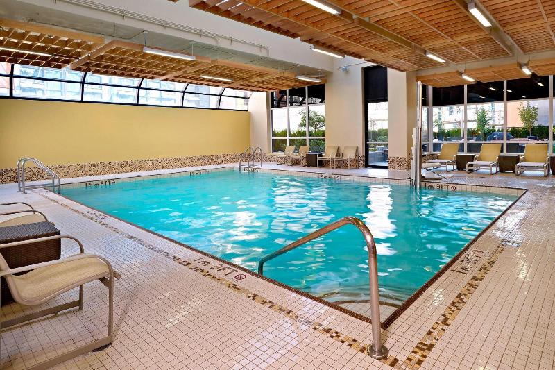 هتل Residence Inn By Marriott Vancouver Downtown