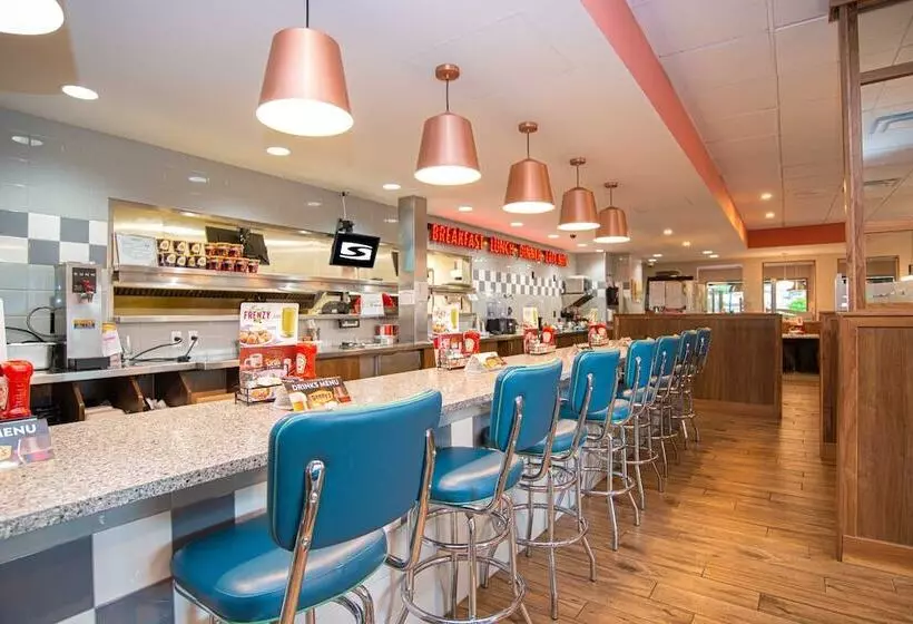 Sandman Hotel & Suites Williams Lake