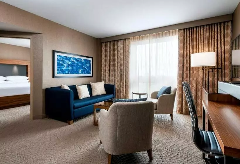 Sheraton Toronto Airport Hotel & Conference Centre