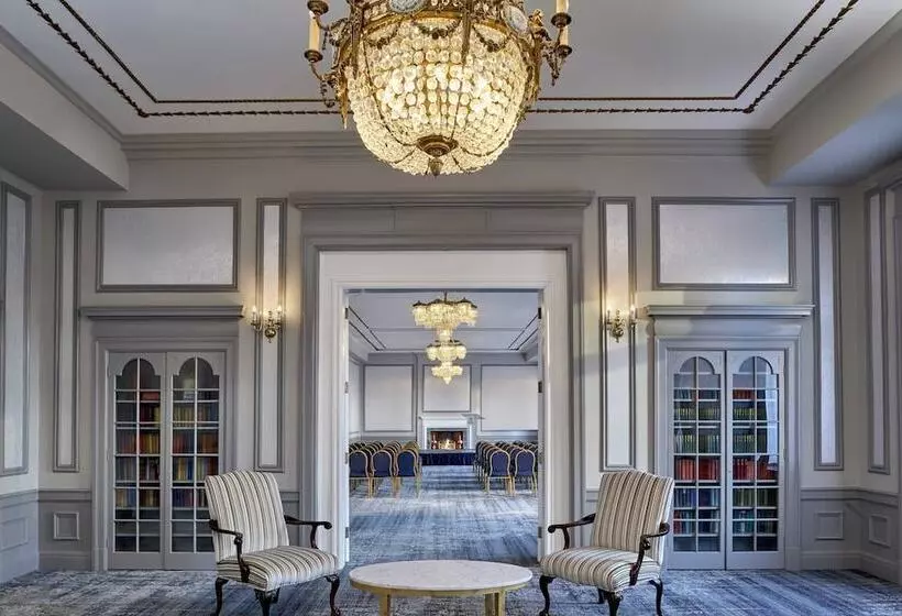 The Hotel Saskatchewan, Autograph Collection