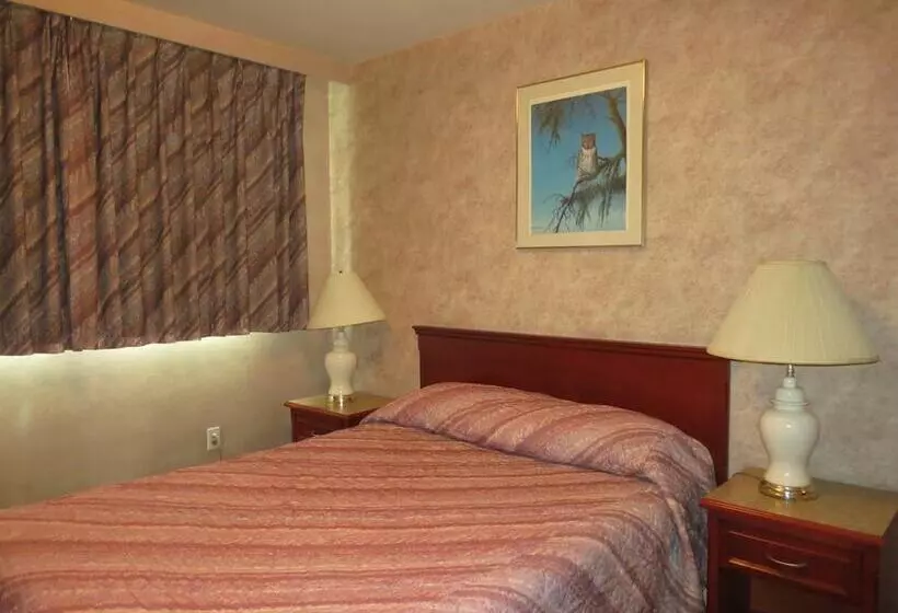 Hotel Tropicana Suite