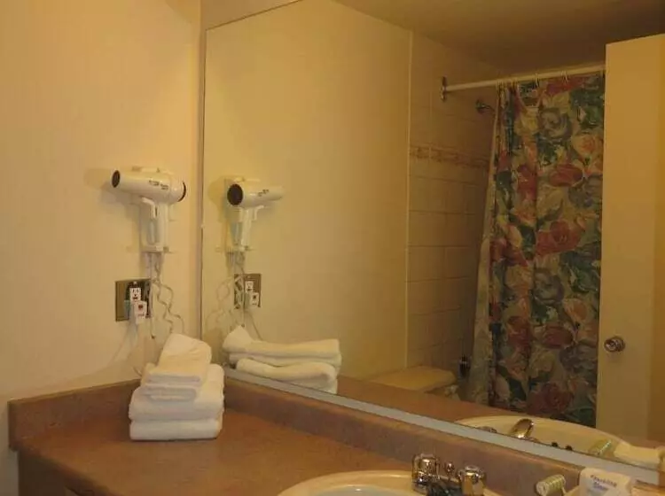 Hotel Tropicana Suite