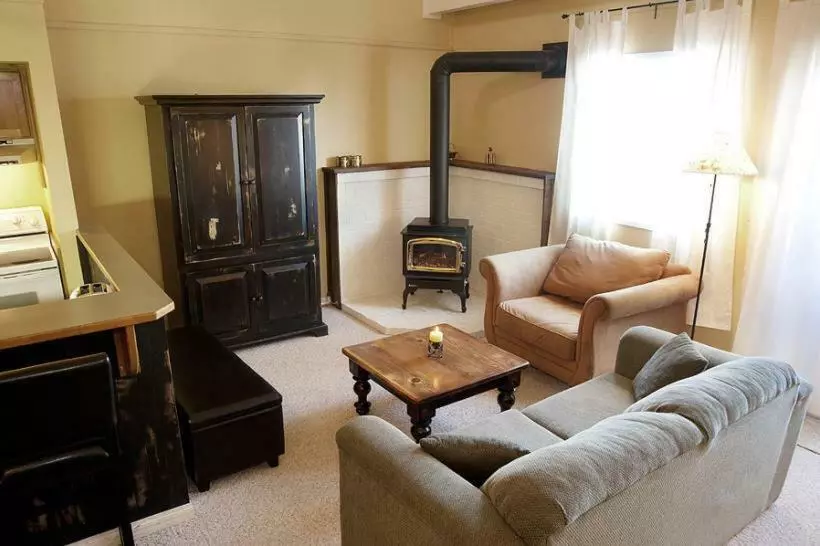 Innwest Kirkwood Inn