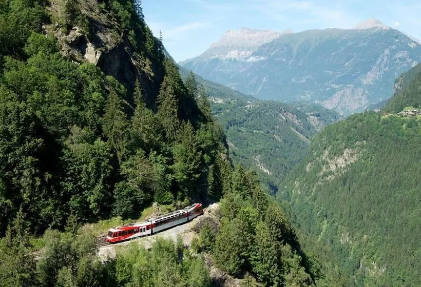 Отель B & B Hôtel Aux Mille Etoiles