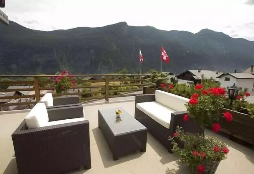 Отель B & B Hôtel Aux Mille Etoiles