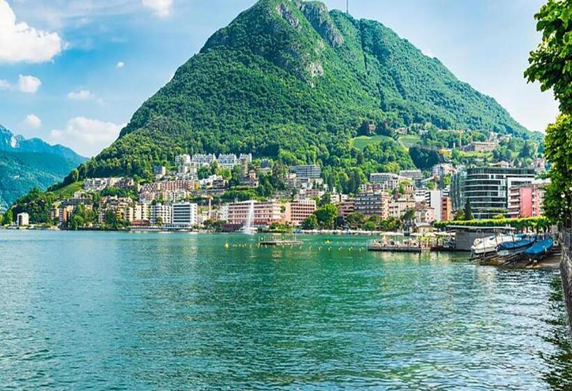 فندق Dischma Free Bus And Train Ticket