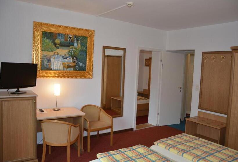 فندق Dischma Free Bus And Train Ticket