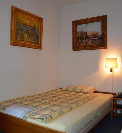 فندق Dischma Free Bus And Train Ticket