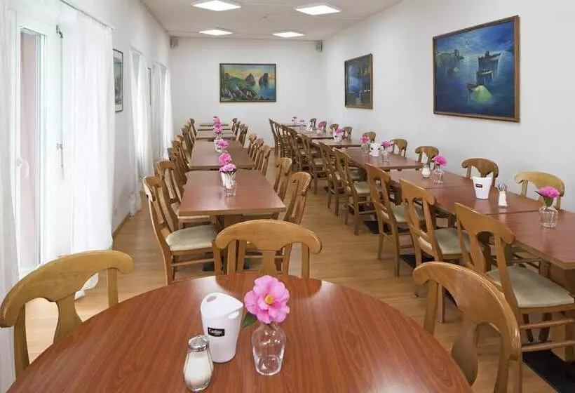 Hotel Garni Montaldi