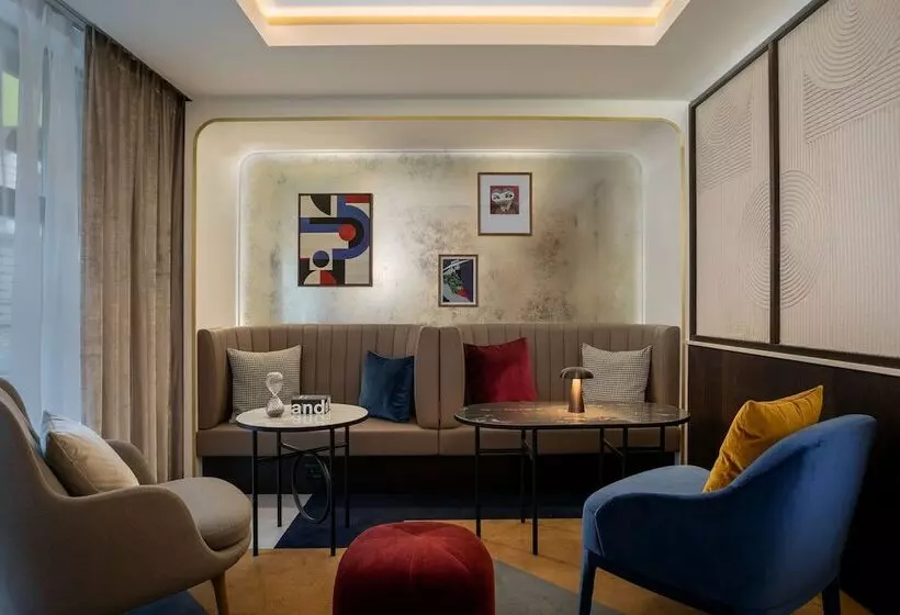 Neues Schloss Privat Hotel Zurich, Autograph Collection