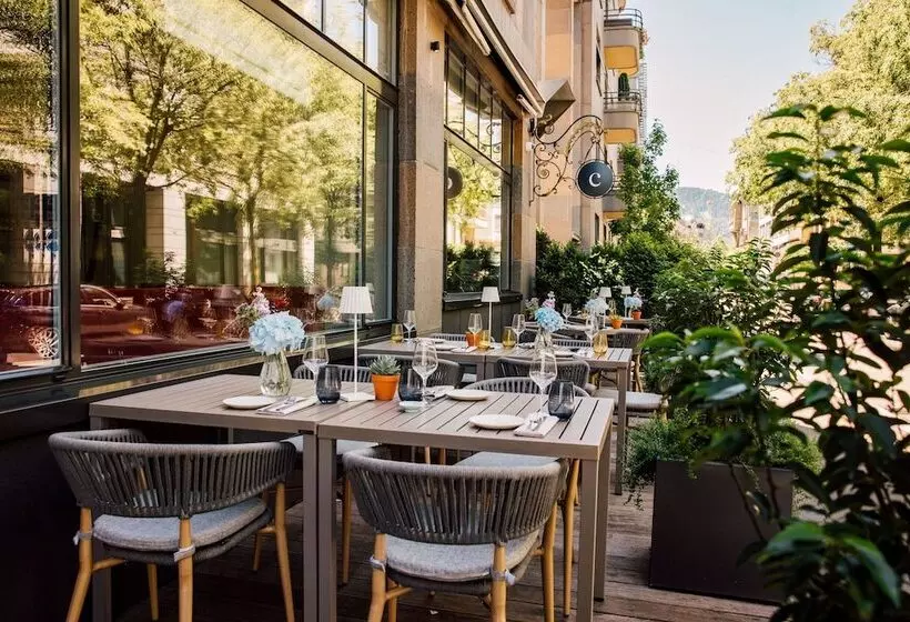 Neues Schloss Privat Hotel Zurich, Autograph Collection