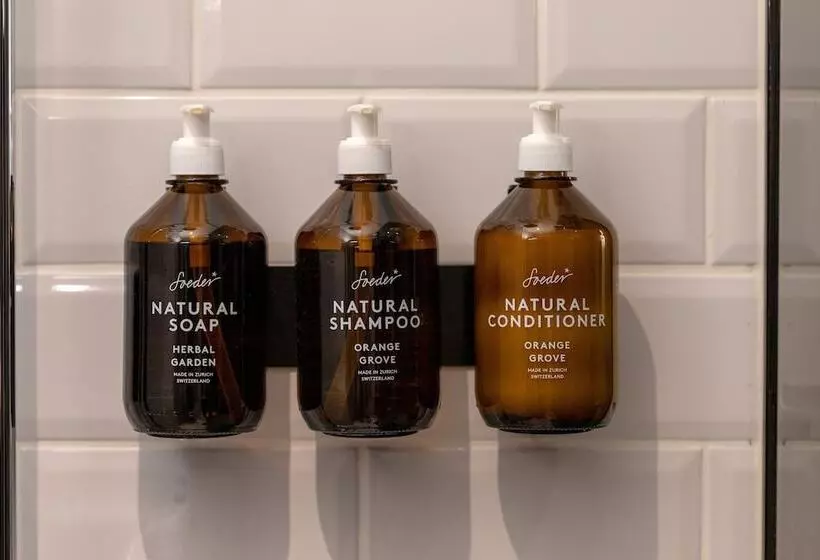 Neues Schloss Privat Hotel Zurich, Autograph Collection